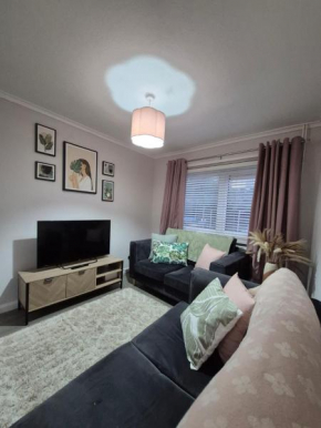 Cosy House in Leicestershire - Short & long stays